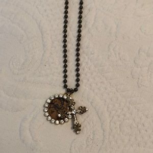 Ladies cross necklace